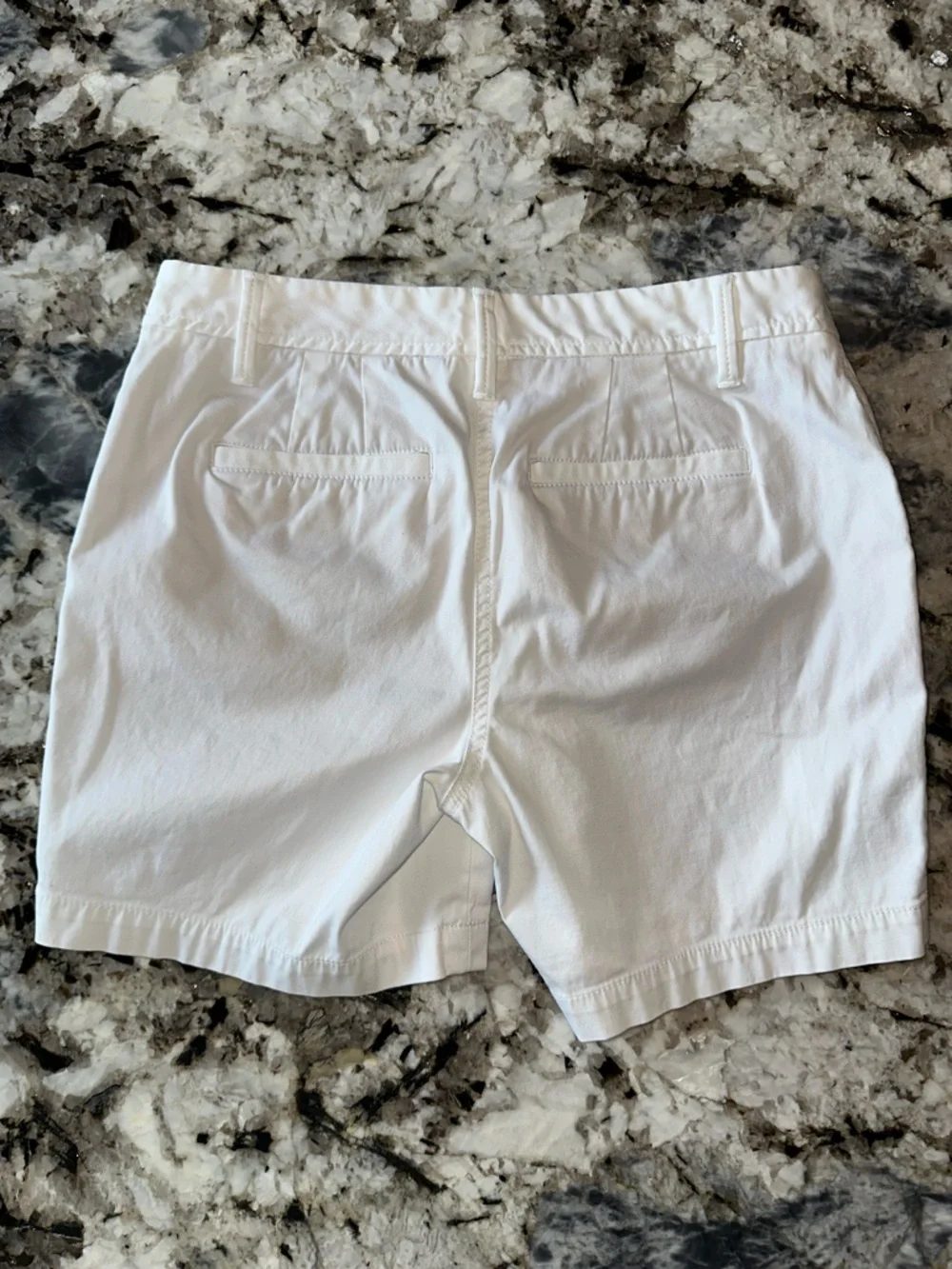 Talbots Relaxed Chino Shorts - White - Size 4P (4 Petite)